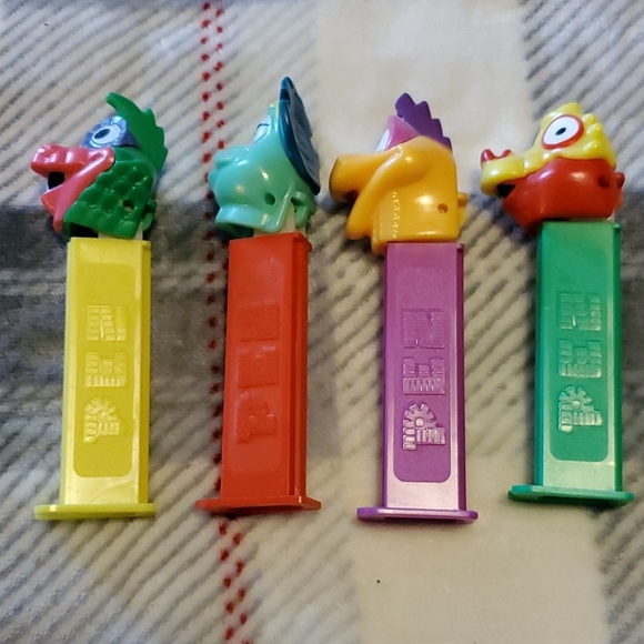 Pez-A-Saurs set of 4, no issues, 1995 Pez Dispense - Picture 4 of 5